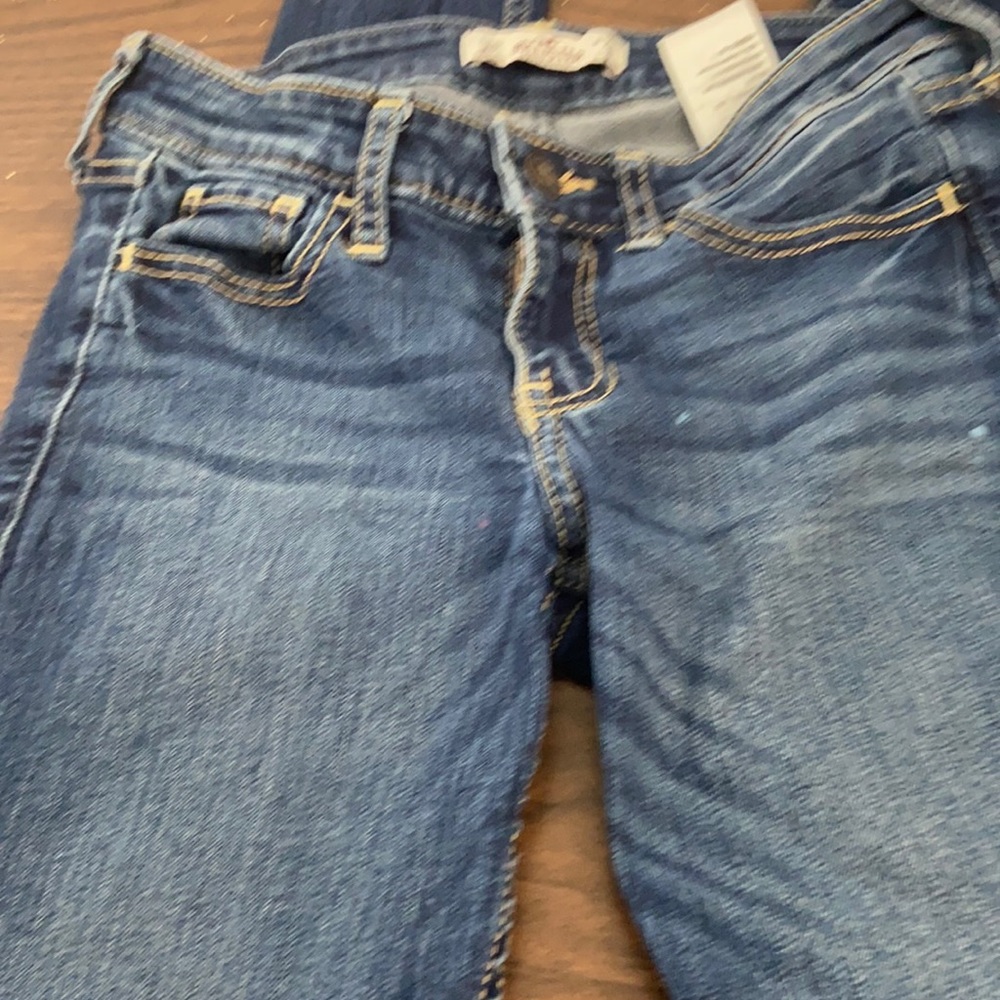 jeans